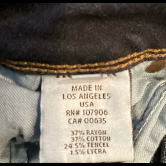 HOST PICK ⭐️ Hudson Collin Flap Skinny Jeans - Picture 11 of 16